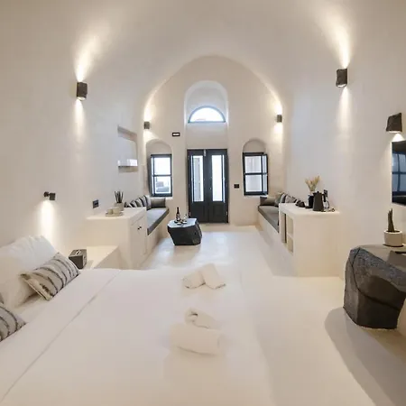 Apartment One Of One - Aurelia *