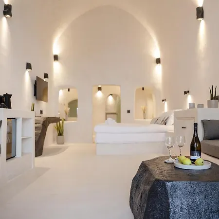 Apartment One Of One - Aurelia Oia (Santorini)